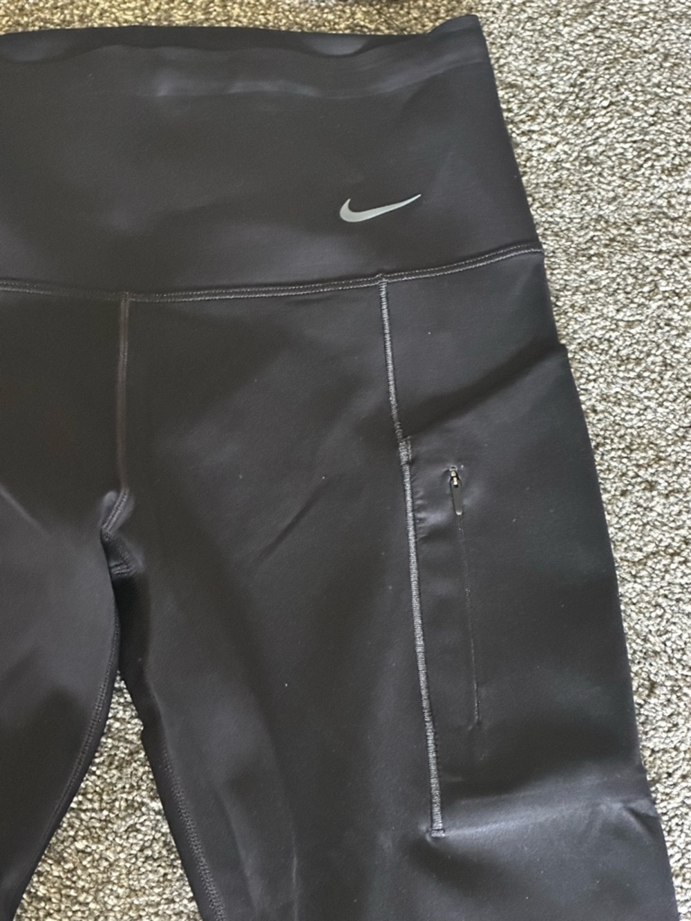 Nike Dri-FIT Go Firm-Support High-Waisted Cropped Tighs - with Side Pocket - Picture 11 of 12